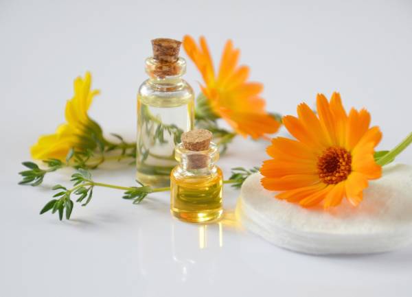 Best Essential Oils for Dandruff